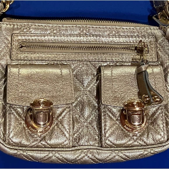 Marc Jacobs Cammie Quilted Metallic Gold Leather Handbag with Chain Strap - Picture 3 of 14